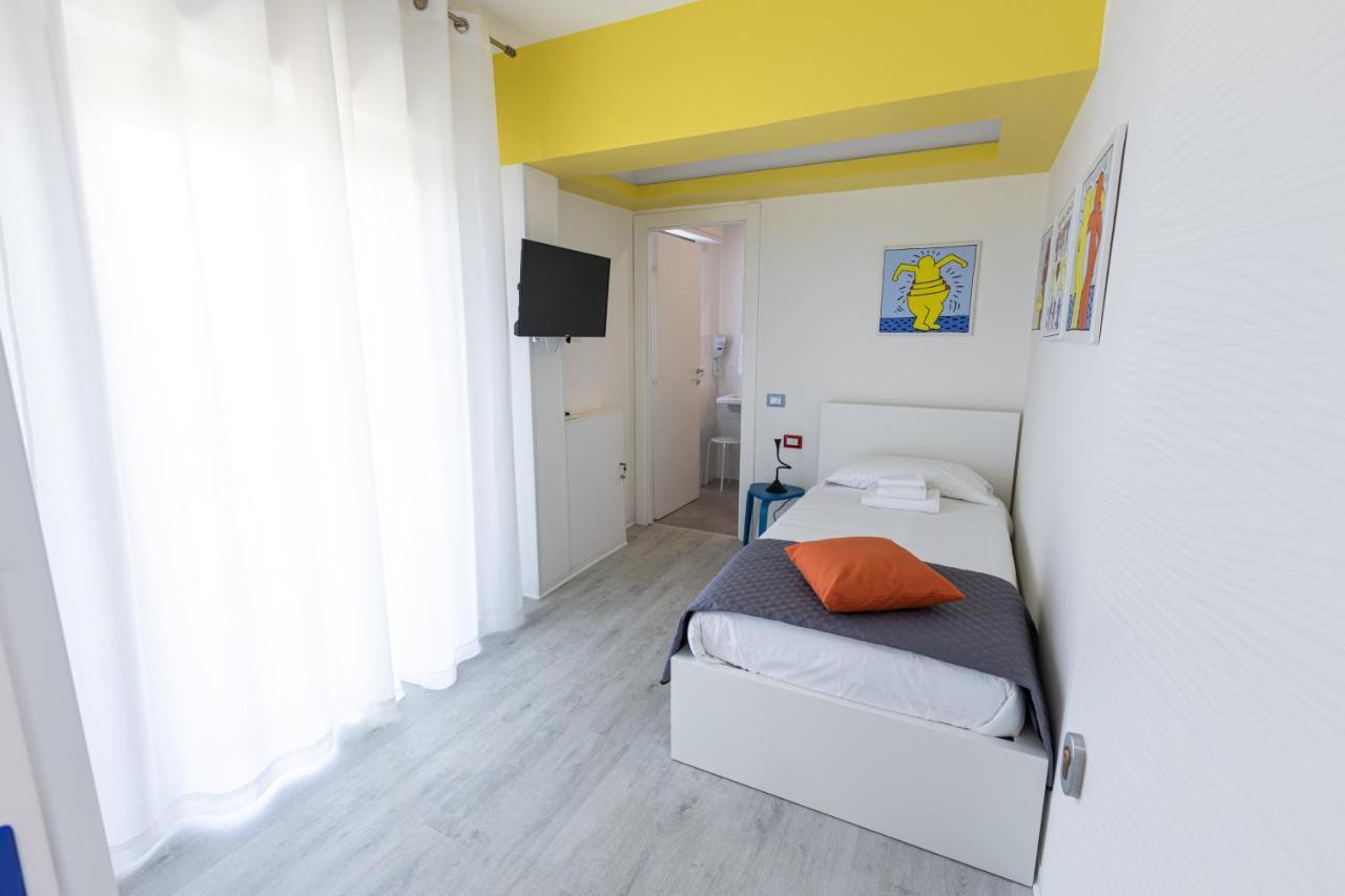 Valmontone Travel Rooms Экстерьер фото
