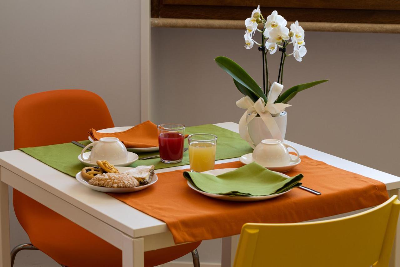 Valmontone Travel Rooms Экстерьер фото